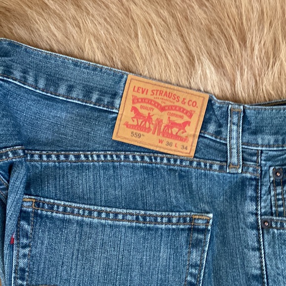 Levi Men’s Jeans #059 - Picture 3 of 5